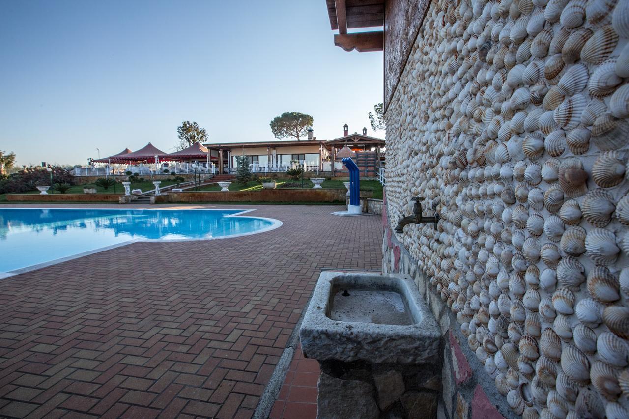 Tenuta Gran Paradiso Hotel Palombara Sabina Exterior foto